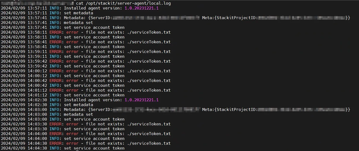 Linux terminal output showing the STACKIT Server Agent log file, displaying a recurring error: 'file not exists: ./serviceToken.txt'.